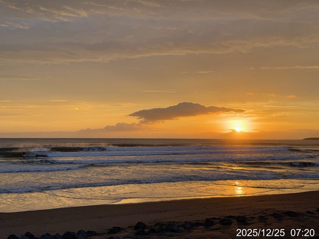 2025.12.25 木崎浜の朝の状況と今後の予想です！！ | 宮崎・福岡